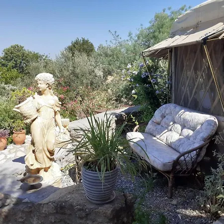 1-Bed Yurt In Megali Mantinia With Sea Views! Σπίτι διακοπών *